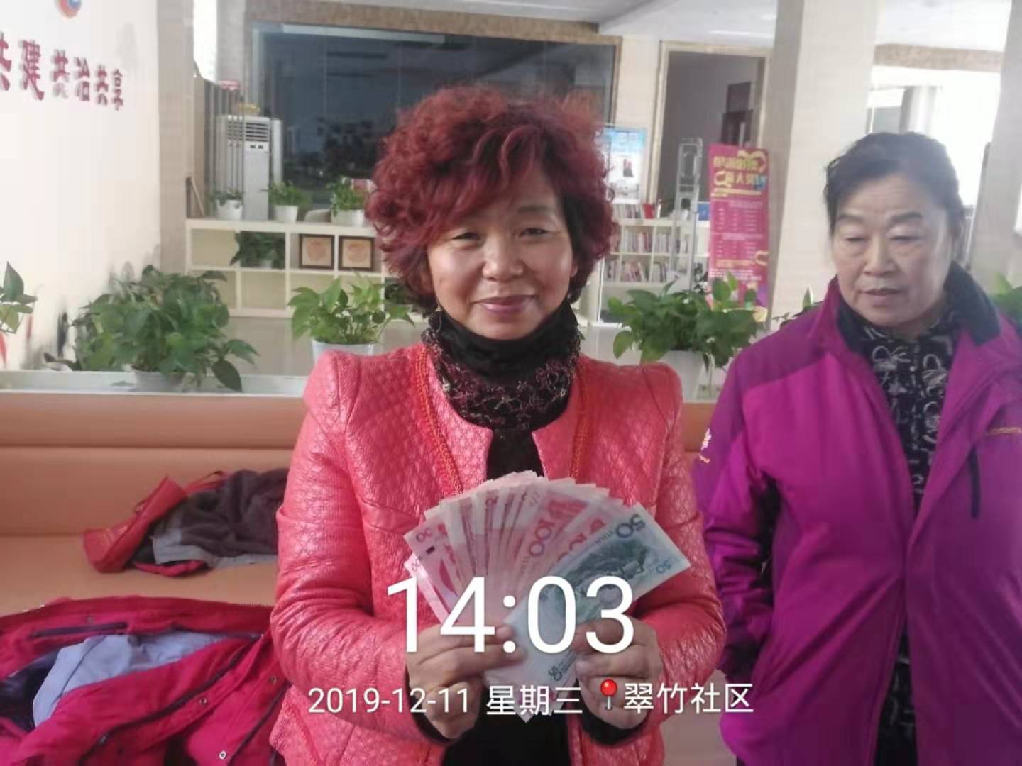 垃圾分类工作就是一个可以攒私房钱的小渠道