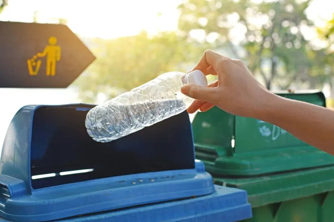 联合国环境署呼吁世界各国积极治理塑料污染